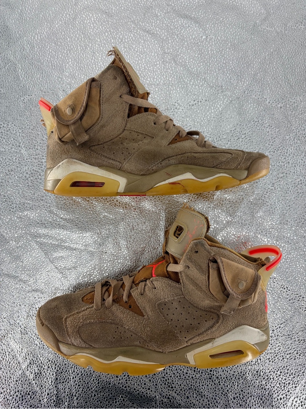 Travis Scott Jordan 6 British Khaki